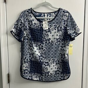 PerSeption short sleeve, lightweight, women’s top - size L